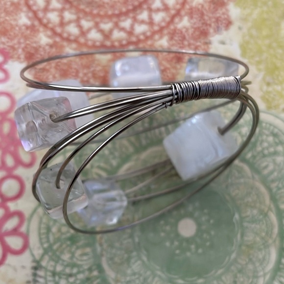 Pier 1 Imports Set of 5 Napkin Rings - Picture 7 of 9